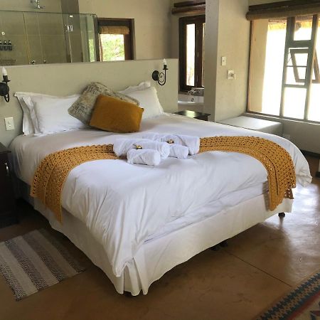 Kgorogoro Lodge Pilanesberg Buitenkant foto