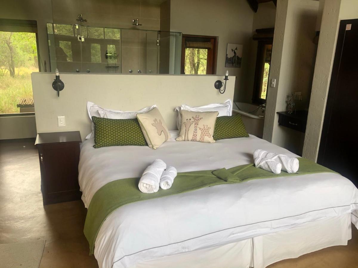 Kgorogoro Lodge Pilanesberg Buitenkant foto