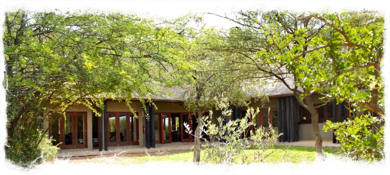 Kgorogoro Lodge Pilanesberg Buitenkant foto